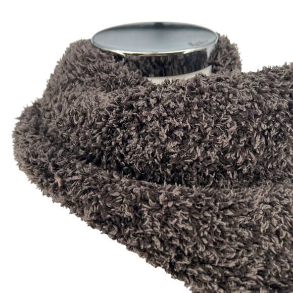 Barefoot Dreams Pom Pom Beanie Scarf Set Espresso Cocoa NWT - Picture 6 of 10